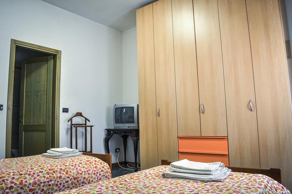 Bed And Breakfast Arcobaleno Bolonya Dış mekan fotoğraf